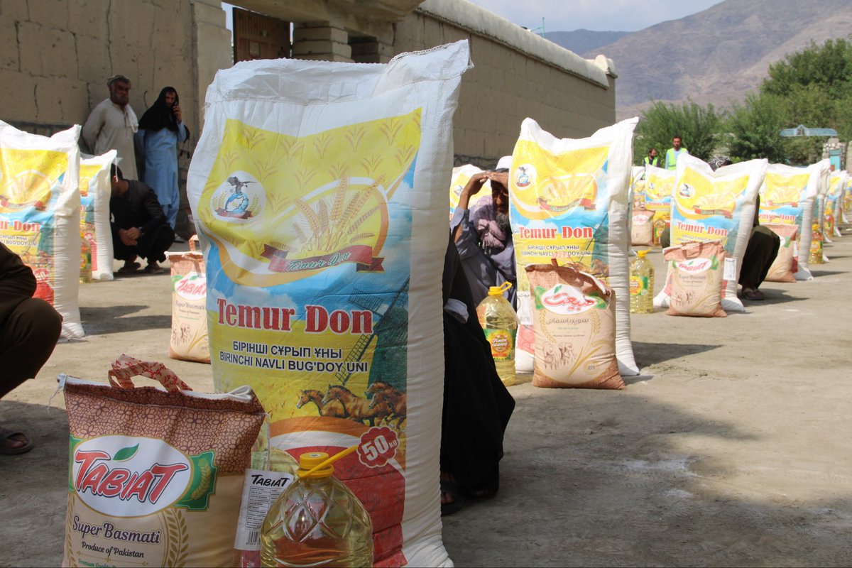 tesamuhorg's tweet photo. In the wake of the recent earthquake in #Kunar province, our team once again reached out to stand beside the affected families. With your generous support, the #Tesamuh Organization delivered essential supplies to 140 families in need.
https://t.co/oNQNOS5lpy https://t.co/cK9dV2NzFy