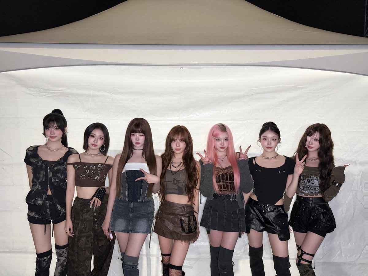 [📸]
251010 2025 APEC MUSIC FESTA

#Billlie #빌리
#APECMUSICFESTA
#APEC2025