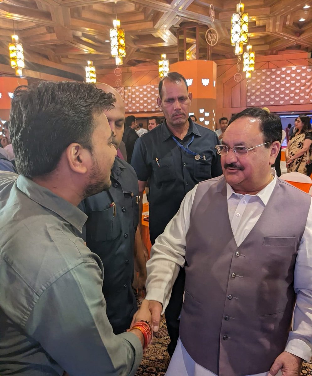 RamRdl2's tweet photo. समाज सेवा और राष्ट्रभक्ति में दृढ़ अंबुज भारद्वाज पूर्णिया सदर से BJP उम्मीदवार के लिए चर्चा में हैं।
#AmbujBhardwaj_PurniaSadar https://t.co/YGBeNlxKNp