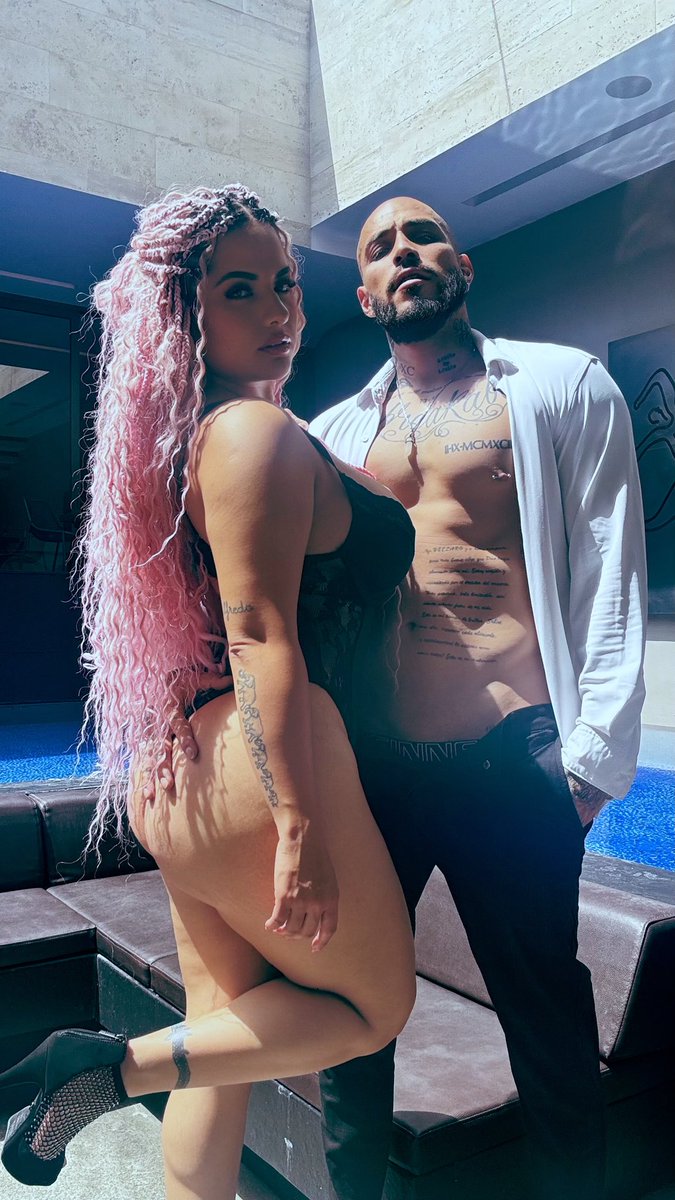 Alfredo Y Mariana tweet media