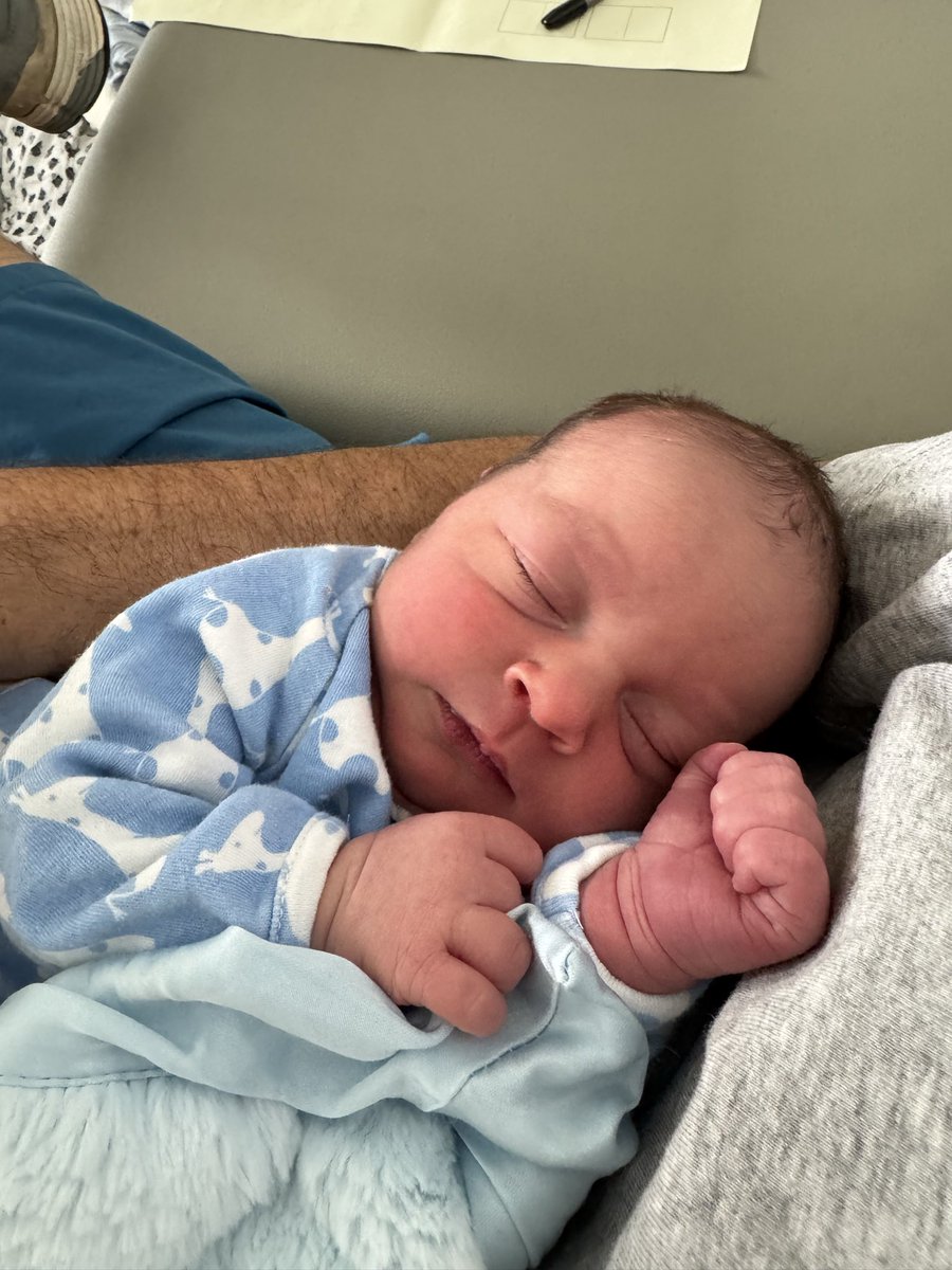 Sam Dekker tweet media