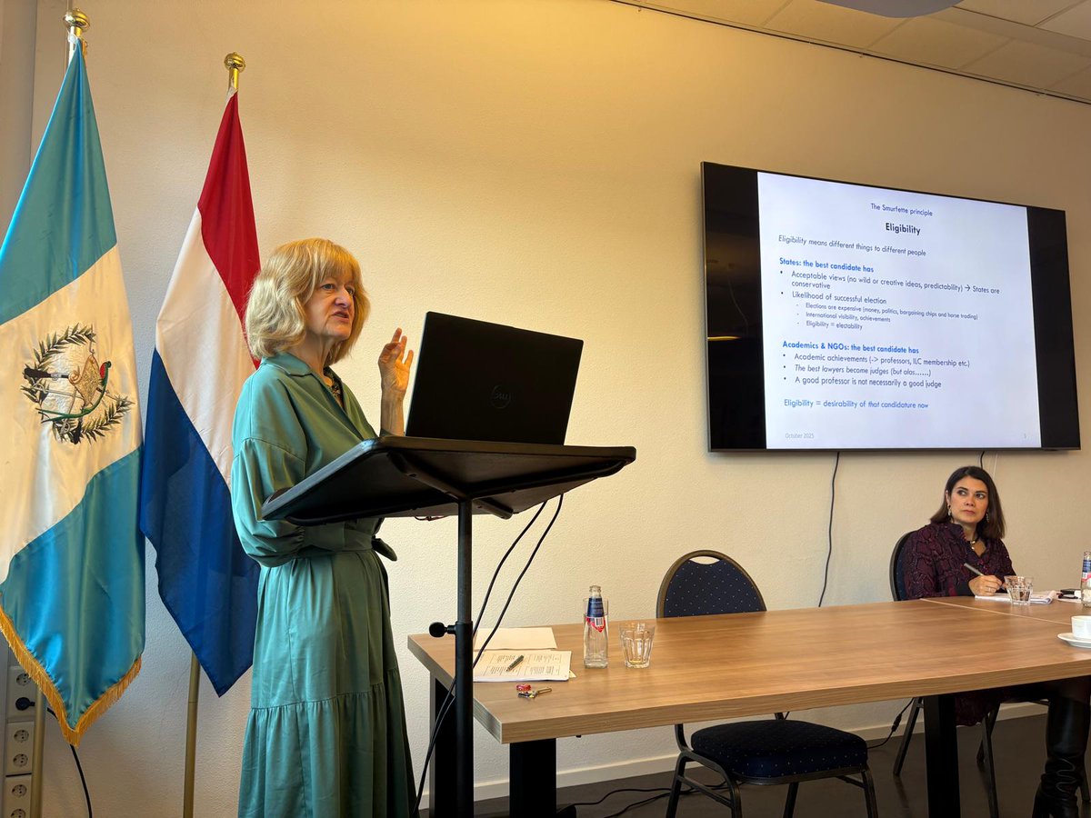 EmbaGuaHolanda's tweet photo. Hoy, la @EmbaGuaHolanda con #WILNetwork, se complació en auspiciar a la Jueza del ITLOS Liesbeth Lijnzaad, quien compartió sus reflexiones sobre género y la nominación de mujeres a tribunales internacionales. Gracias por la excelente asistencia y el  análisis sobre paridad. https://t.co/93SHpvO2L0