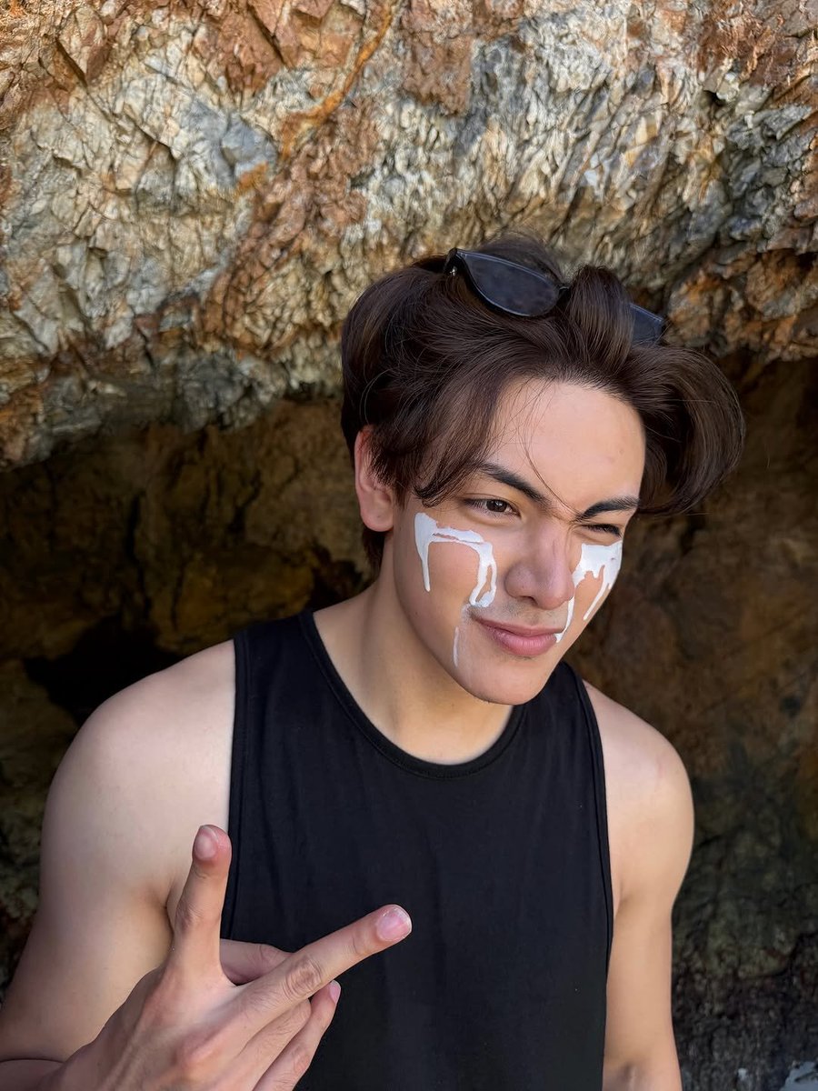 ︎ ︎ ︎ ︎ ︎ ︎ ︎ tweet media