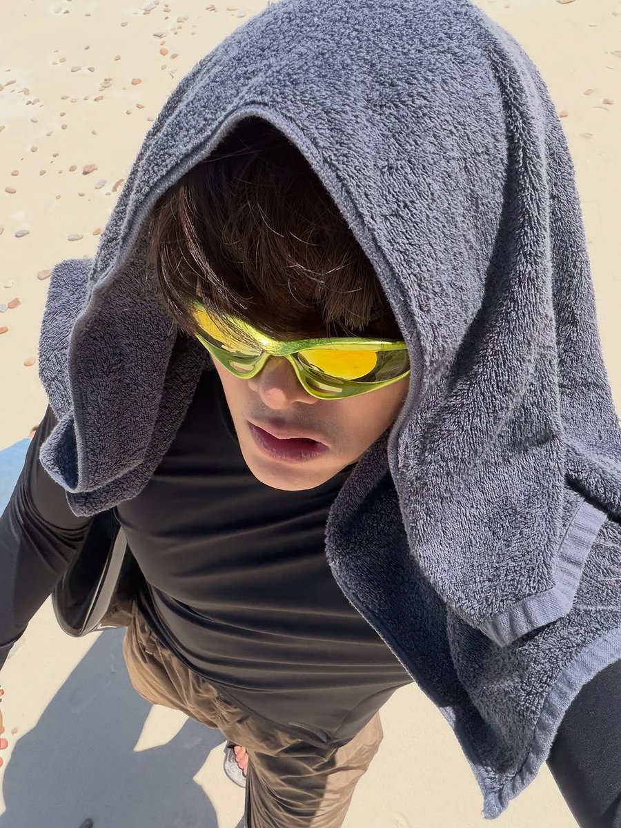 ︎ ︎ ︎ ︎ ︎ ︎ ︎ tweet media