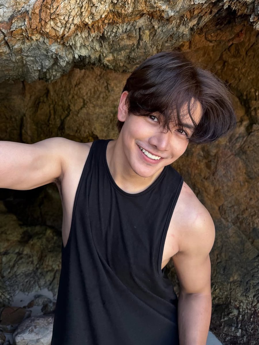 ︎ ︎ ︎ ︎ ︎ ︎ ︎ tweet media