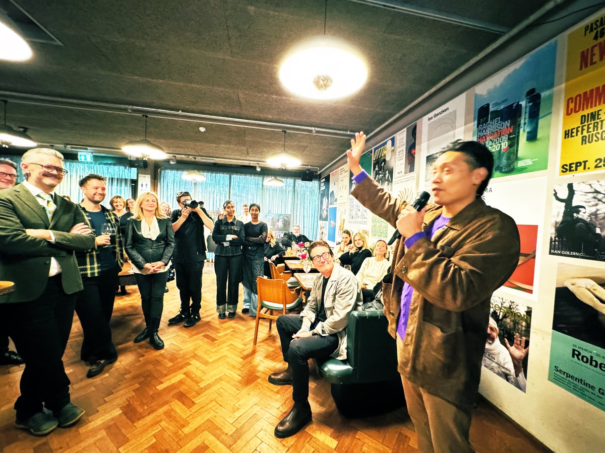 AshantiOmkar's tweet image. 🪬🔱🧿 The brilliant director of @universaluk @wickedmovie @jonmchu was in conversation at @BFI as part of #LondonFilmFestival &amp;amp; I attended a lunch soirée with him afterwards. Some glimpses of the events. 🎬🩷💚 #cultureshaper #tastemaker #filmcritic #LFF #wicked #wickedforgood