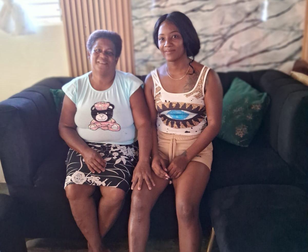 After a motorcycle accident left Jessica with a painful ACL tear, she struggled to walk and work. Thanks to compassionate care at OWS’s Dominican Republic center, Jessica received life-changing surgery and is now walking without pain.

Read her story: oneworldsurgery.org/from-pain-to-p…