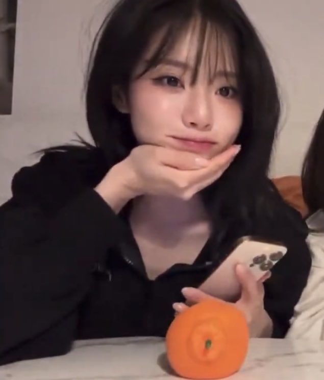 fallforfrom's tweet image. 박지원 오늘 얼굴 진짜 말이 안 되는데;;