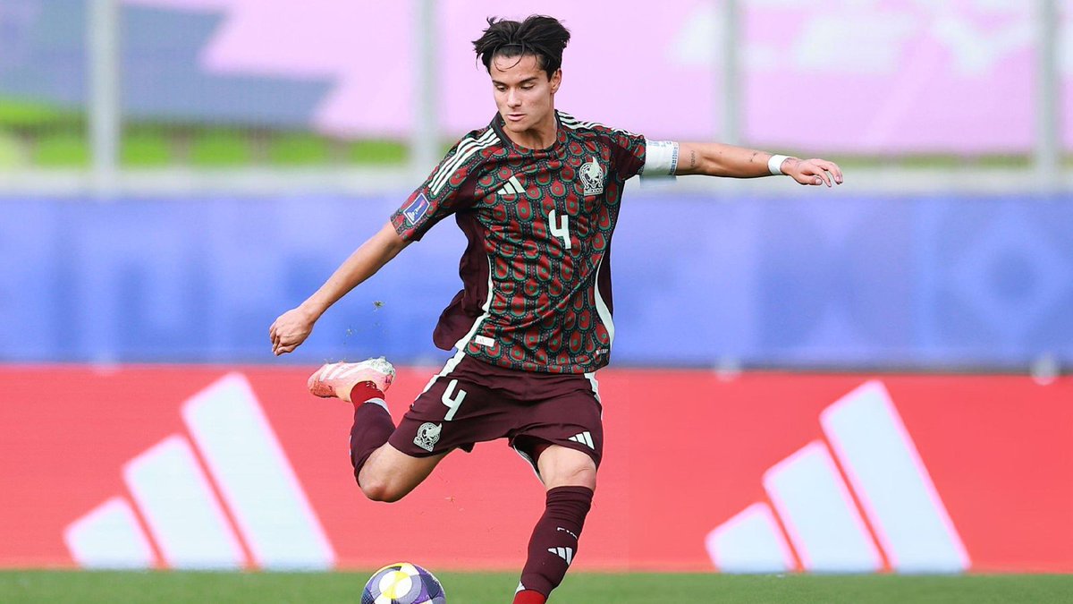 PortoReport tweet media