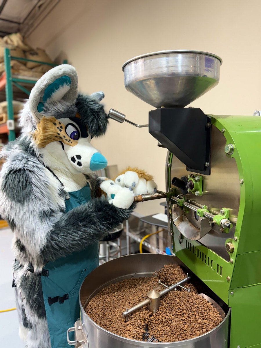 Sacred Beans Coffee (@sacred_beans_co) on Twitter photo We’ve got the beans! All we need is you!🐾
Join us for our first Animal Cafe 🐾 💫
📅 October 17 | 4–9 PM MT
📍 Locus Coffee Bar - Denver
☕️ Coffee, 🍵 Matcha & Good Vibes
🎨 Featuring art by <a href="/CoyoticTrouble/">Coyotic Trouble @ FWA, AC, AWU</a>
Come hang out, drink coffee, be animals!
#FursuitFriday We’ve got the beans! All we need is you!🐾
Join us for our first Animal Cafe 🐾 💫
📅 October 17 | 4–9 PM MT
📍 Locus Coffee Bar - Denver
☕️ Coffee, 🍵 Matcha & Good Vibes
🎨 Featuring art by <a href="/CoyoticTrouble/">Coyotic Trouble @ FWA, AC, AWU</a>
Come hang out, drink coffee, be animals!
#FursuitFriday