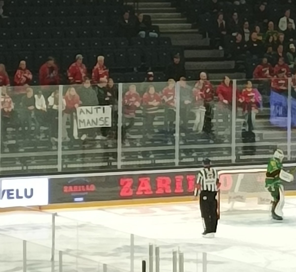 koskinen_tommi's tweet photo. Ihanaa #hifk #Ilves #liiga #styleisforever https://t.co/aNZlKta6dr