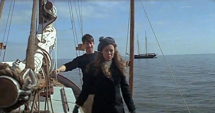 TalkingPicsTV's tweet image. Men can disappear without a trace...and their secrets with them. ⭐ #MichaelYork #SimonMacCorkindale #JennyAgutter in... 

THE RIDDLE OF THE SANDS (1979) 6:55pm adventure drama #TPTVsubtitles