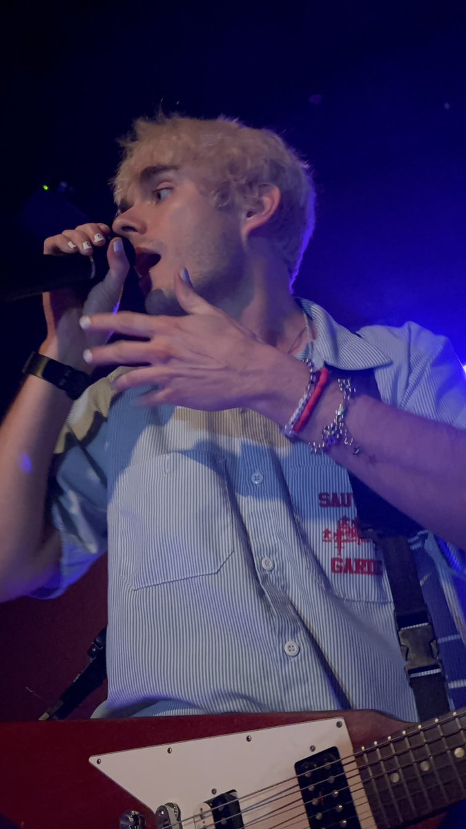 bxmmerland's tweet image. i am chronically here at this restaurant