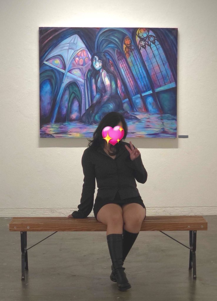 my art show was a success! 🕺

i feel...genuinely so loved. thank you for all your support on here. to all my friends who motivated me to keep going when i was crashing out, ily all so dearly.

and to 🃏, who inspires me to keep creating, thank you especially 💜