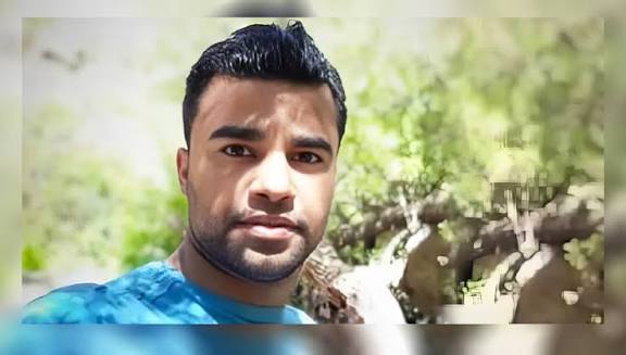 🧵 رشتو: کاسبی خون و سوءاستفاده #فرقه_رجوی از زندانیان سیاسی
1️⃣
💥 کاسبی خون!
#محمدجواد_وفایی_ثانی  و #احسان_فریدی  امروز در معرض اعدام‌اند، و مجاهدین خلق با تبلیغات دروغین، از خون آن‌ها برای اعتبارسازی سیاسی خود استفاده می‌کنند.👇
#جاویدشاه
#KingRezaPahlavi