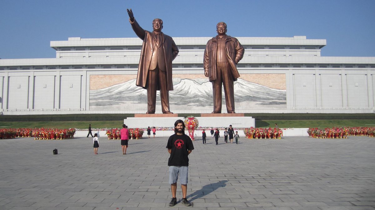 ChrisHelali's tweet image. Glory to the Workers’ Party of Korea 🇰🇵