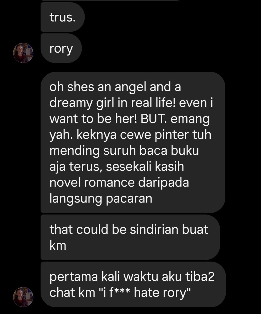 loopnsip's tweet image. How could she hate rory while "that could be sindiran buat kamu" 😔💔