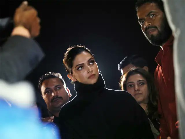 KantInEastt's tweet image. 2020 : Deepika Padukone joins CAA NRC  protests in JNU

2025 : MoHF&amp;amp;W, GoI appoints Deepika Padukone as India’s first Mental Health Ambassador

This is not the first time a CAA protestor got rewarded by BJP