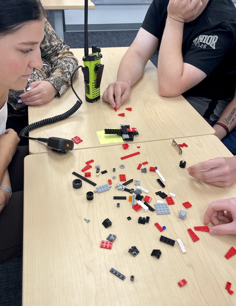 Jeffco_ATS's tweet image. 🚒 Our Fire Science students tackled a Radio Communications Lego Drill — one group gave directions, the other built using only radios! A fun way to practice teamwork, communication &amp;amp; following orders under pressure. 👏 #ATSPride #CTEMade #FireScience