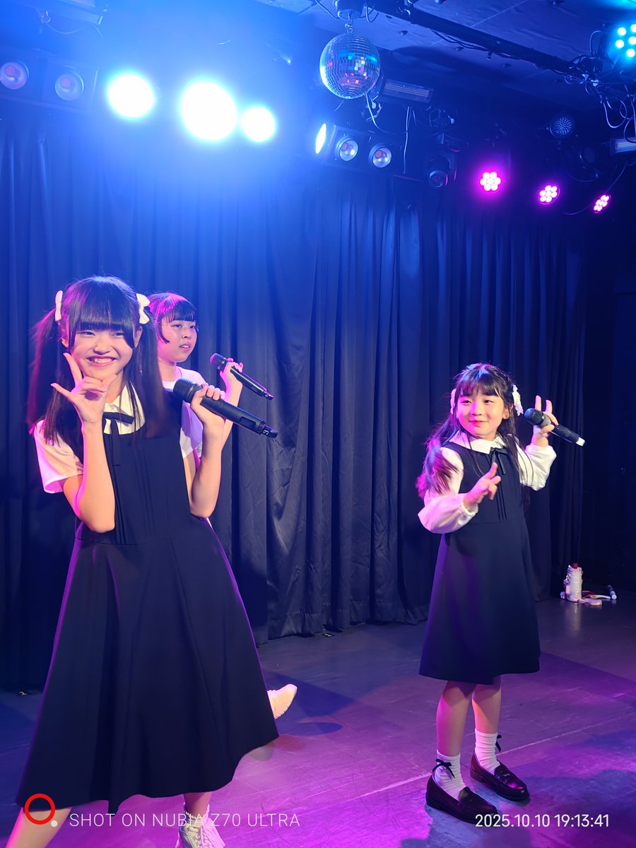 maiiinnesaxk03's tweet photo. 10月10日
『JAPAN PERFET IDOL GARAGE ~ 秋空の下生まれ落ちた僕らはきっと。~』
パラパレキッズ
ライブお疲れ様でした。
約半年ぶりにライブ見に行けました。
#JPI
#異世界アイドルパラレルパレード
#パラパレ
#パラパレキッズ
#桃那ふうあ
#ふうあ
#まのん
#最前りあ
#りみ https://t.co/YKgLiRkdy0