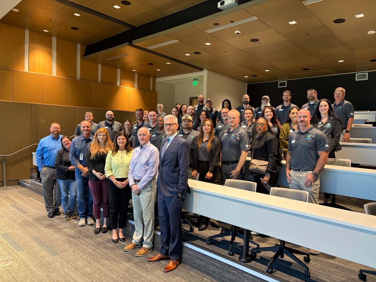 SpringdaleCofC's tweet image. Our Leadership class spent the day connecting with city and county leaders during City & County Government Day.
Join us in celebrating Class XXXI as they continue their journey of leadership and impact!
Thank you to our sponsors: Cargill, APAC Central, Engineering Services, Inc