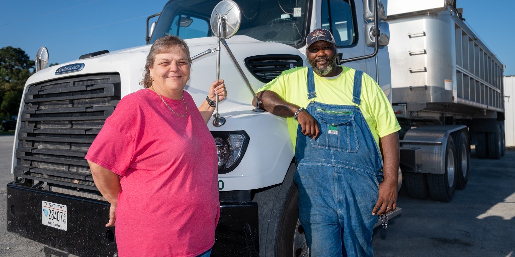 santeecooper's tweet image. Celebrating the people behind the power. #PublicPowerWeek #CustomerServiceAppreciationWeek