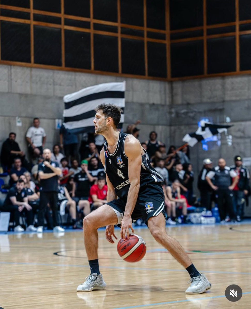 #Uruguayo 🇺🇾 Muy buen partido de Diego García <a href="/DiegoGa13/">Diego Garcia</a> con 14 pts, 5 reb, 3 rec, 2 asist, 1 tap en 27 min para la victoria de <a href="/CSDColoColo/">@CSDColoColo</a> sobre Español de Talca 59 a 57, sumando su cuarta victoria consecutiva en la <a href="/liga_nacional/">LNB Chile</a> de Chile