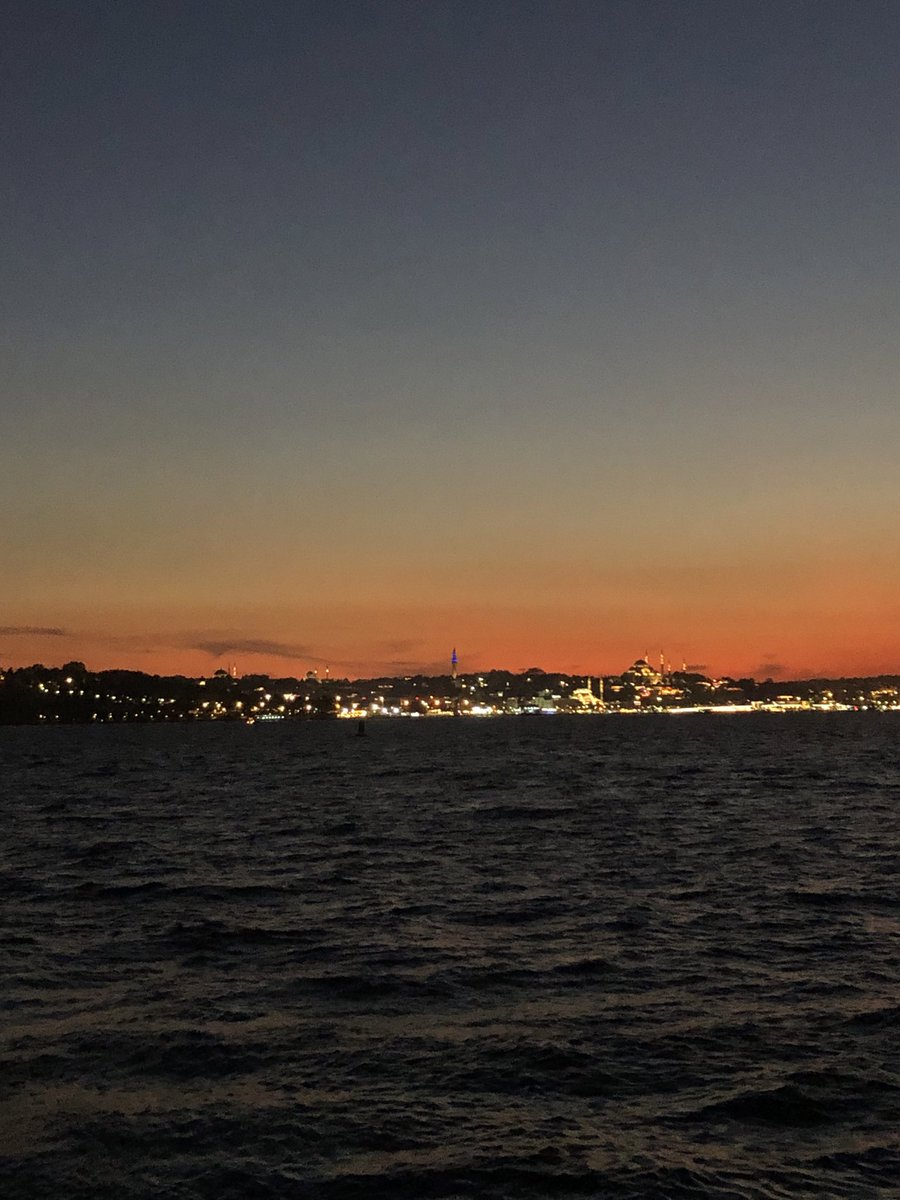 kalabalık yalnızlık