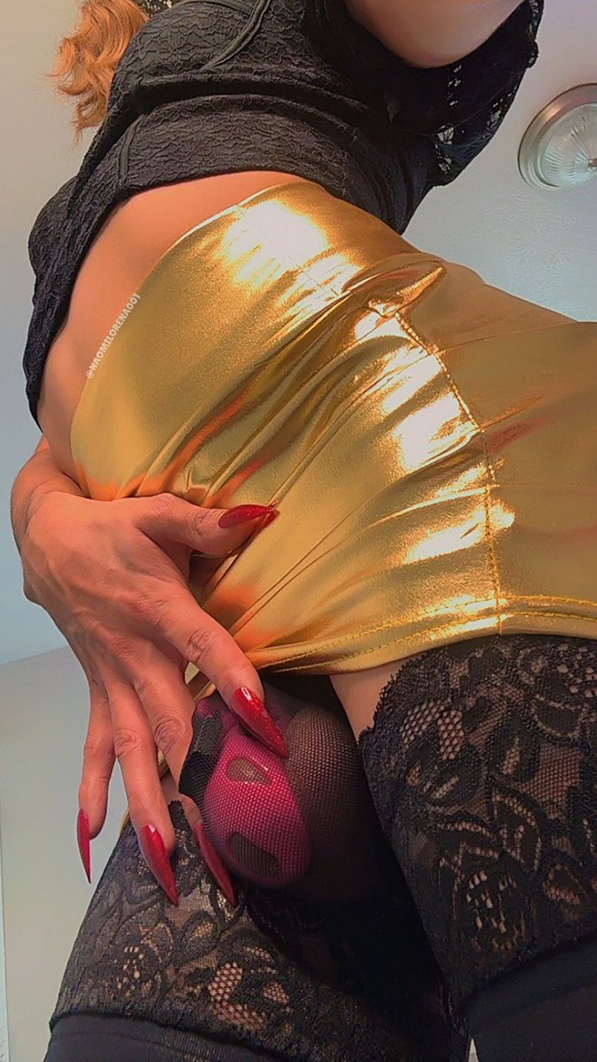 The perfect clubbing outfit ❤️✨
Ready for anything 😉🔐