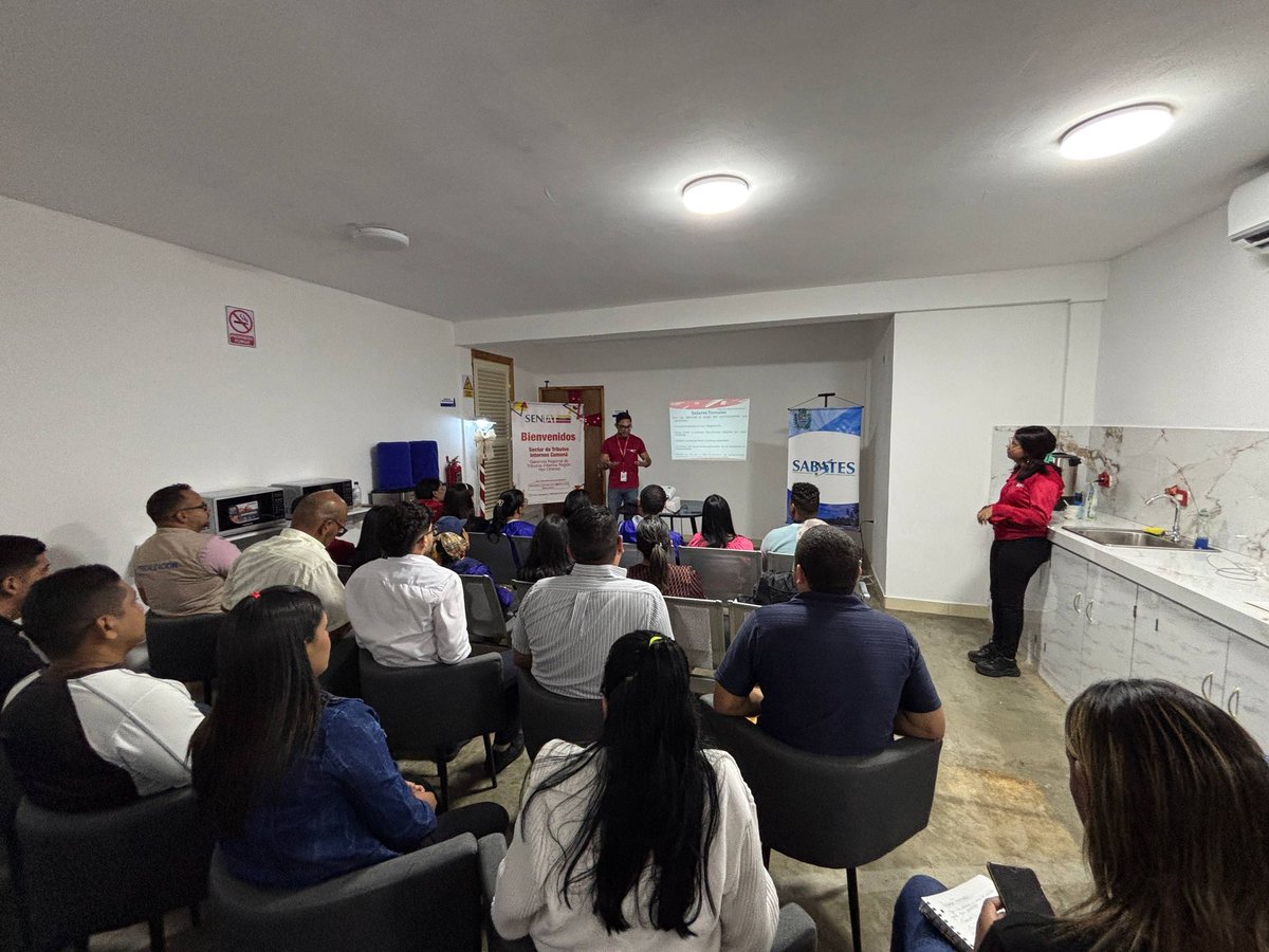 #Entérate | El personal del SABATES participó en un conversatorio sobre cultura tributaria, realizado por el Servicio Nacional Integrado de Administración Aduanera y Tributaria (SENIAT).

<a href="/NicolasMaduro/">Nicolás Maduro</a> 
@sucregobierno

#SomosSABATES🇻🇪💙