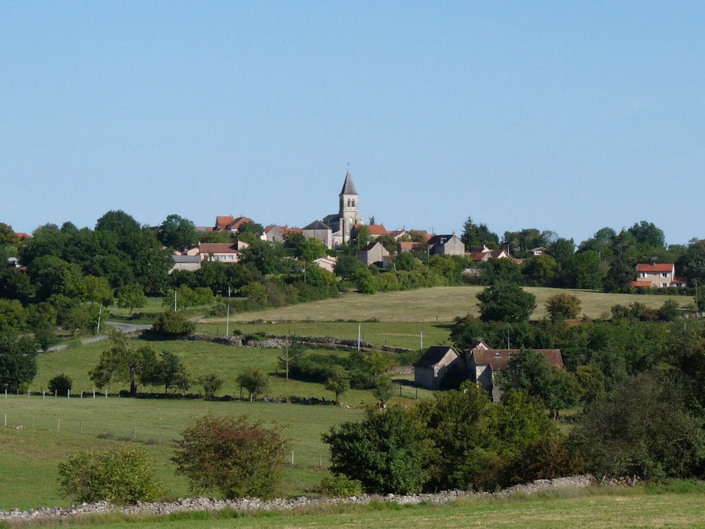 ExCandesque💔🇱🇻 tweet media