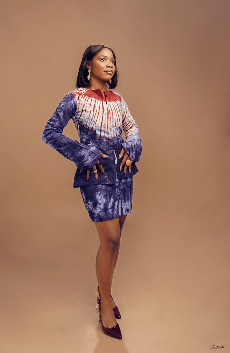 Today, I turn 25! 

25 looks like grace.
25 feels like purpose.
Anddddd 25… is just the beginning. 💜

Happy Birthday, Salvation Grace. yeahh. ENI OBA N KE.
#TheBB25 #ThisGirlIsEvolving #25AndBecoming #GraceAndGrowth