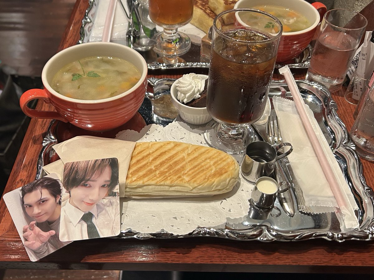 _17kitty's tweet photo. スルギたんが行ってたカフェ🏃🏻‍♂️★ https://t.co/ce3DuKAmAD