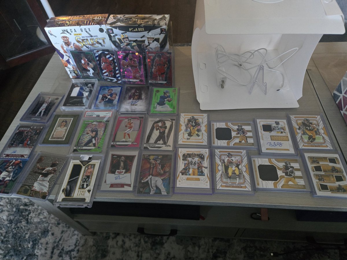 Gametimescotty🇨🇦 🏀🏈⚾️🏒🥊 (@gametimescotty) on Twitter photo Mailday day 🔥 thank you to
<a href="/paullydoughnuts/">Paullydoughnuts</a>
<a href="/ripheatcards/">RipHeatCards</a>
<a href="/tbags1034/">Trent Bitting</a>
<a href="/MoneyTM1/">BigDoggSports</a>
And of course another thank you for <a href="/MoneyTM1/">BigDoggSports</a> for putting this all together for me and sending it also I dont what he did to light a fire under ups but this stuff came fast Mailday day 🔥 thank you to
<a href="/paullydoughnuts/">Paullydoughnuts</a>
<a href="/ripheatcards/">RipHeatCards</a>
<a href="/tbags1034/">Trent Bitting</a>
<a href="/MoneyTM1/">BigDoggSports</a>
And of course another thank you for <a href="/MoneyTM1/">BigDoggSports</a> for putting this all together for me and sending it also I dont what he did to light a fire under ups but this stuff came fast