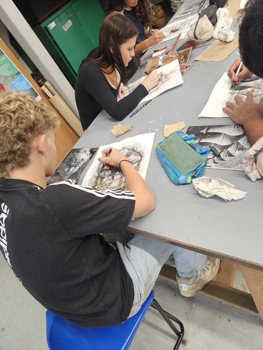 CGS Art & Photog tweet media
