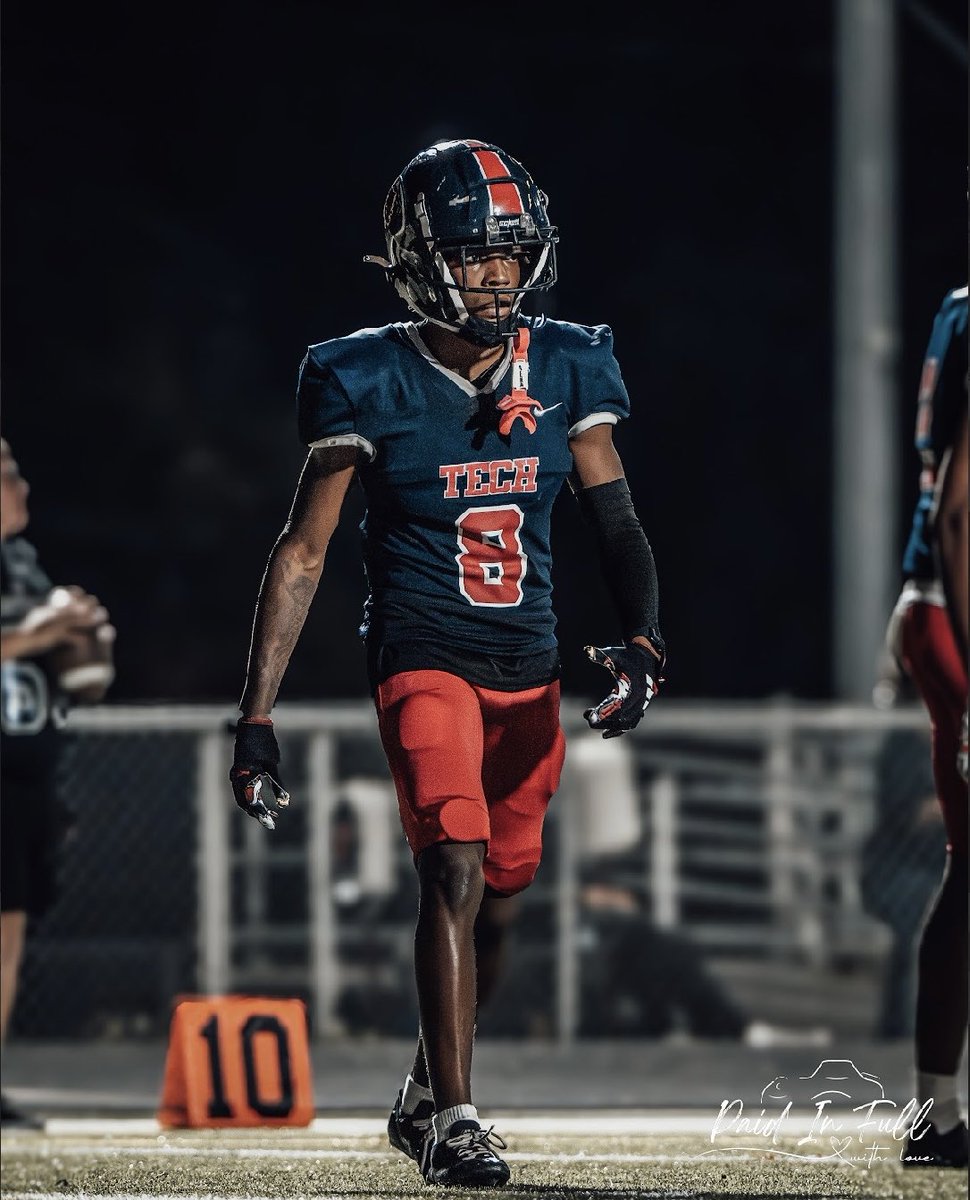 mid season🫠 hudl.com/v/2Sujvi <a href="/KevinHobbs_DC/">Kevin Hobbs</a> <a href="/TBTFootball/">#TechTechTech</a> <a href="/tech813coach/">Jayson Roberts</a>