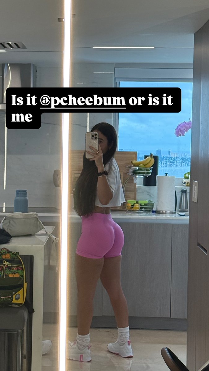 StickerWeb7's tweet image. Angie Varona Is it #pcheebum or is it me #Web7Sun #Web7 #Web7chain #NFTs #BTC #ETH #Fitnessbody #AngieVarona #StickerWeb7