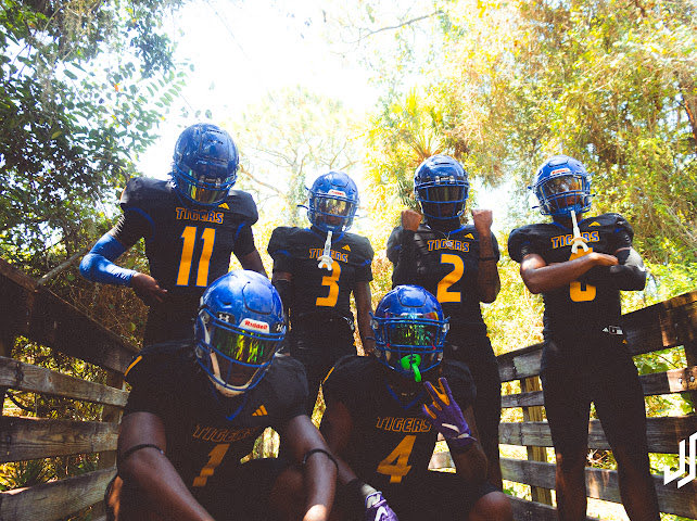 God I come to you today to ask you for guidance for me and all my brothers tonight God I pray for everyone health and well being is still intact after tonight’s game God I pray no injury’s happen God I pray no bad blood is shed after the game God I pray everyone leaves there all