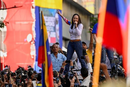 El Premio Nobel de la Paz concedido a María Corina Machado es mucho más que un reconocimiento personal: es una reivindicación universal de la libertad frente al totalitarismo. En una Venezuela sometida por más de dos décadas a la satrapía chavista, Machado encarna la resistencia