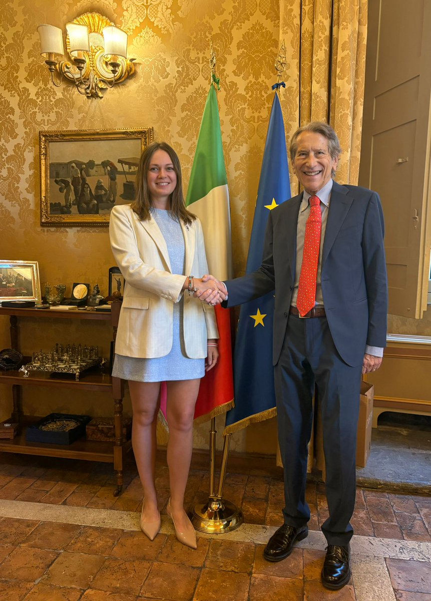 Un grande piacere incontrare Yuliya Yukhno, rappresentante della Bielorussia democratica in Italia per un aggiornamento sul quadro complessivo della situazione in Bielorussia e le numerose iniziative di sostegno anche in Italia a Sviatlana Tsikahnouska, Presidente del Gabinetto