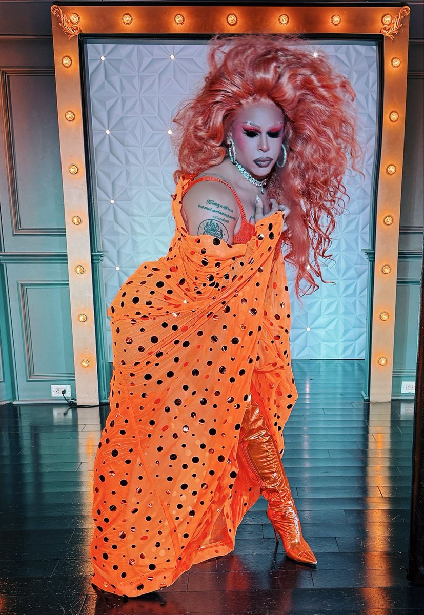 Let me be your Orange Crush 🍊
#drag #dragrace