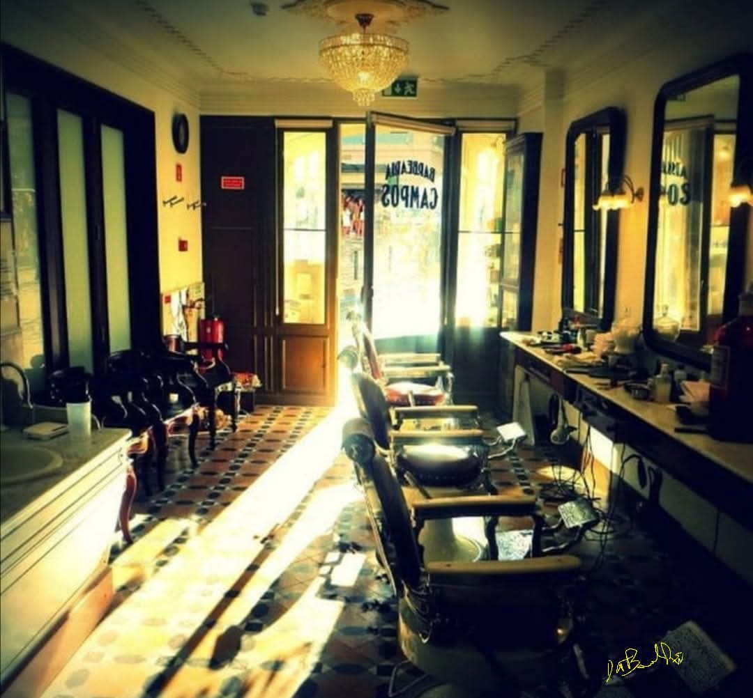 sirbarrilaro's tweet photo. The recent disappeared Barber shop from 1800 #BarbeariaCampos #Cabelleireiro @sirbarrilaro ©® 2017 #Lisboa #sirbarrilaro #PortableComputerVideos #BarrilaroRuas #SelfRecording #Coimbra #Chiado #BairroAlto #PrincipeReal #Vintage #Electrico28 https://t.co/xdtKiJ1Hqw