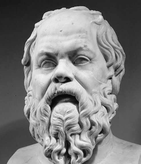 Cobalah dulu, baru cerita. Pahamilah dulu, baru menjawab. Pikirlah dulu, baru berkata. Dengarlah dulu, baru beri penilaian. Bekerjalah dulu, baru berharap. 

- Socrates