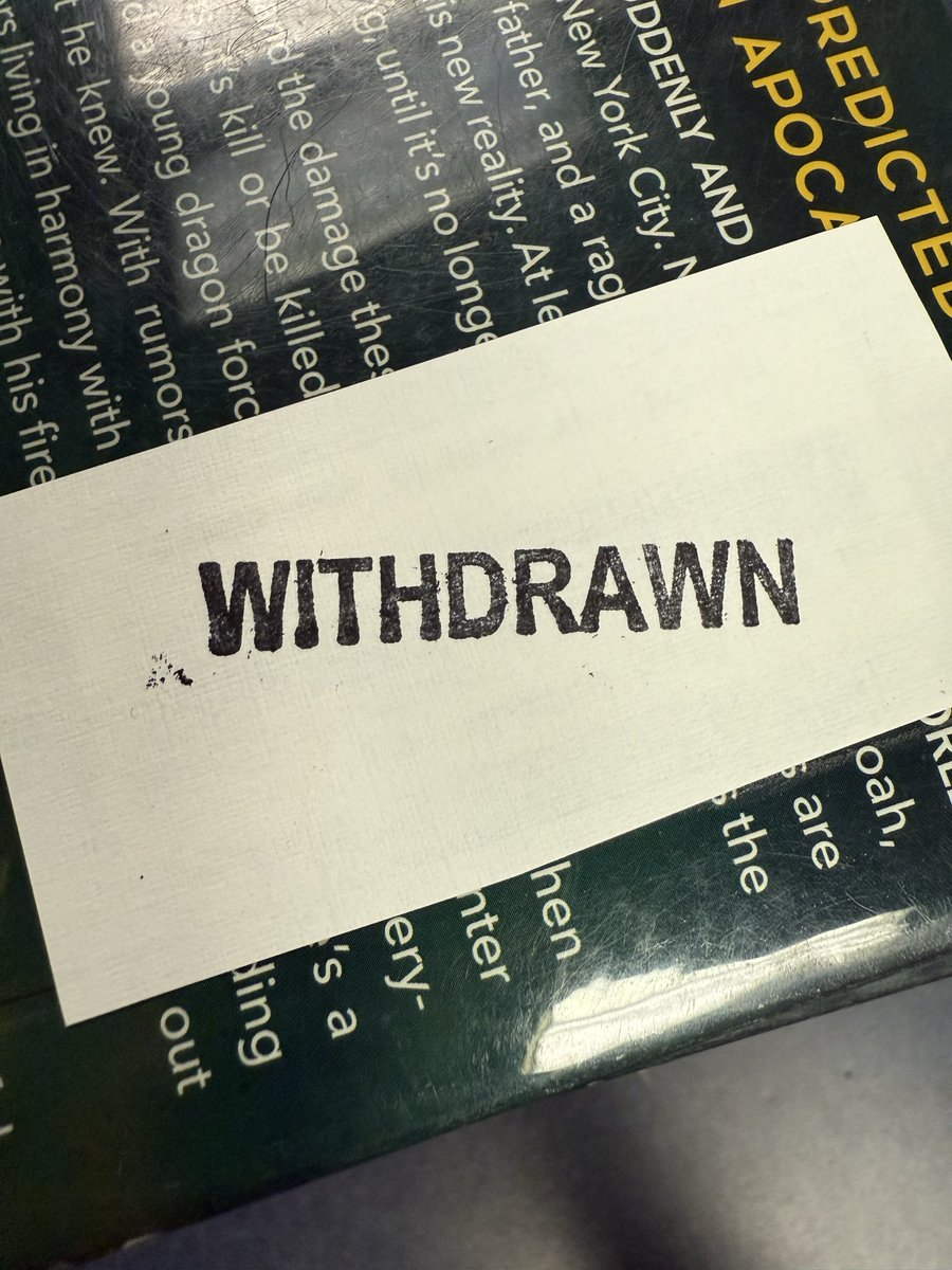 LibraryAHCES's tweet image. Today is a wonderful day to weed out last year’s Texas Bluebonnet 📚. These wonderful books will be offered to classroom teachers first, and if there are any  left, they will be offered to our students. 💛💙 Weeding out our library helps us restock classroom &amp;amp; home libraries.