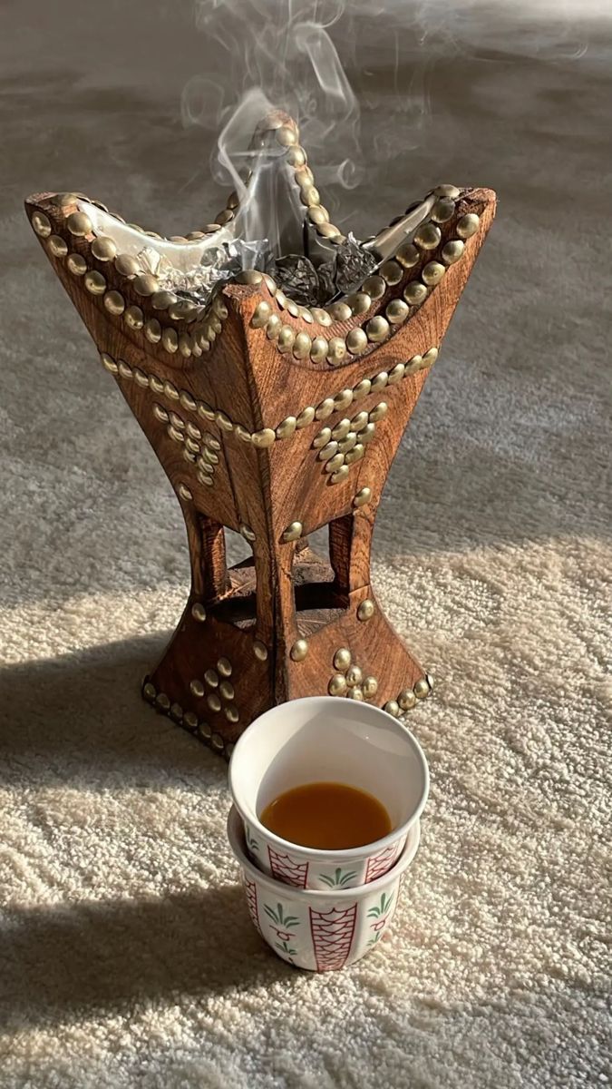 رَائِحَة القهوة وحدها مزاج 🤎