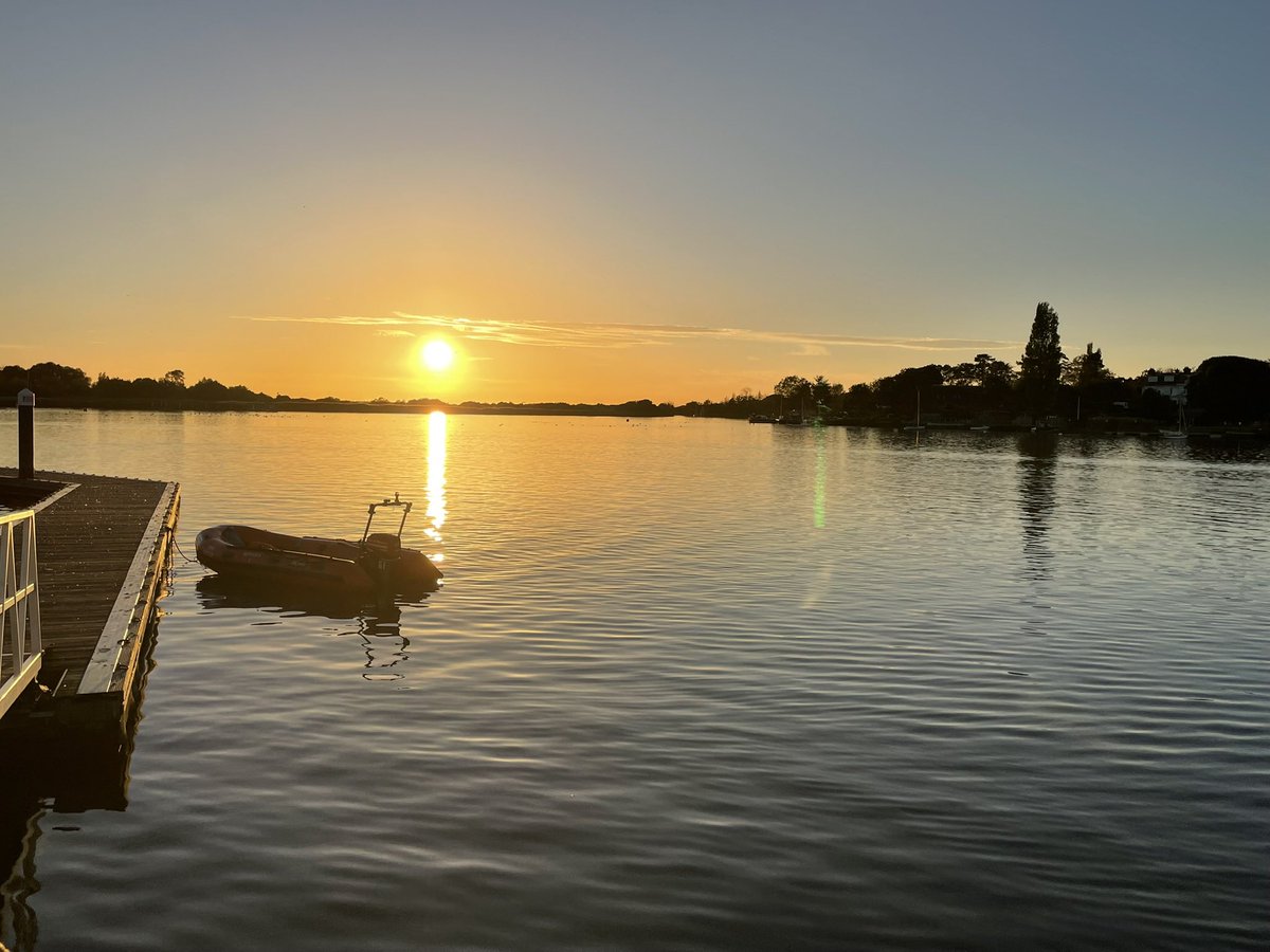 Lucy Alexander tweet media