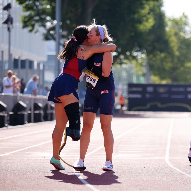 WeAreInvictus's tweet photo. On #WorldMentalHealthDay we are reminded of our mission statement - Changing Lives and Saving Lives 

And we do that through the power of sport and community, you can read more about the transformative power of sport on mental health below. 

#WeAreInvictus #IAMHere
