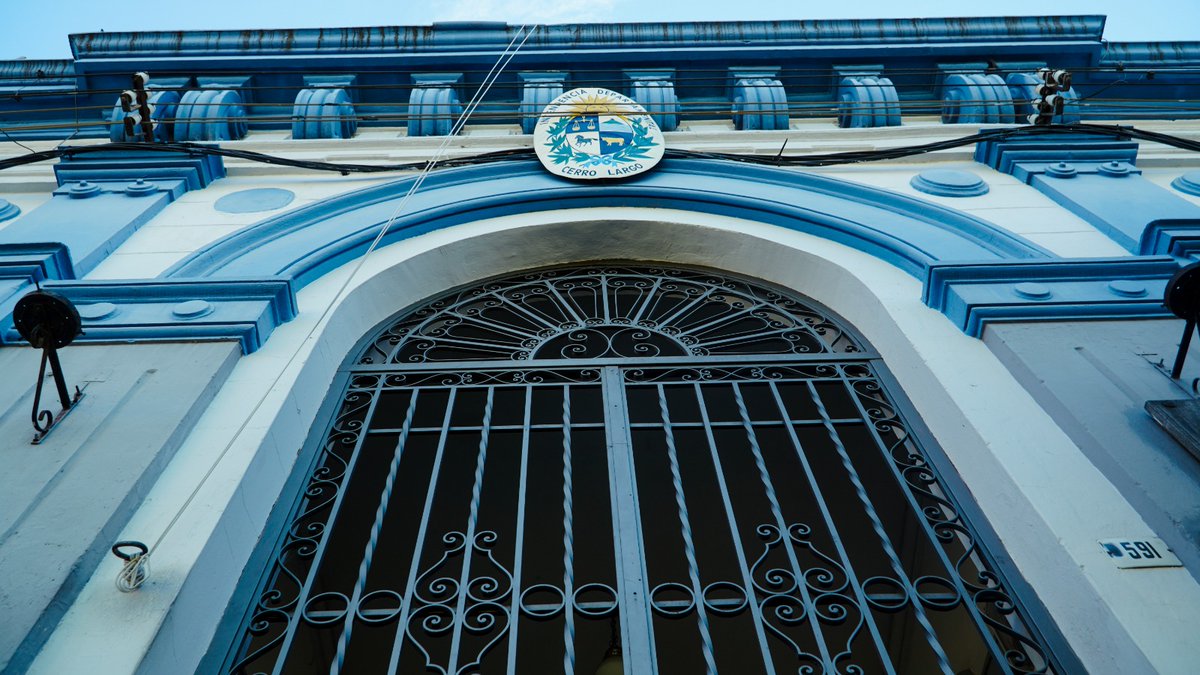 La Intendencia de Cerro Largo refinanciara deudas  de contribuyentes morosos.

lavozdemelo.com.uy/2025/10/10/es-…