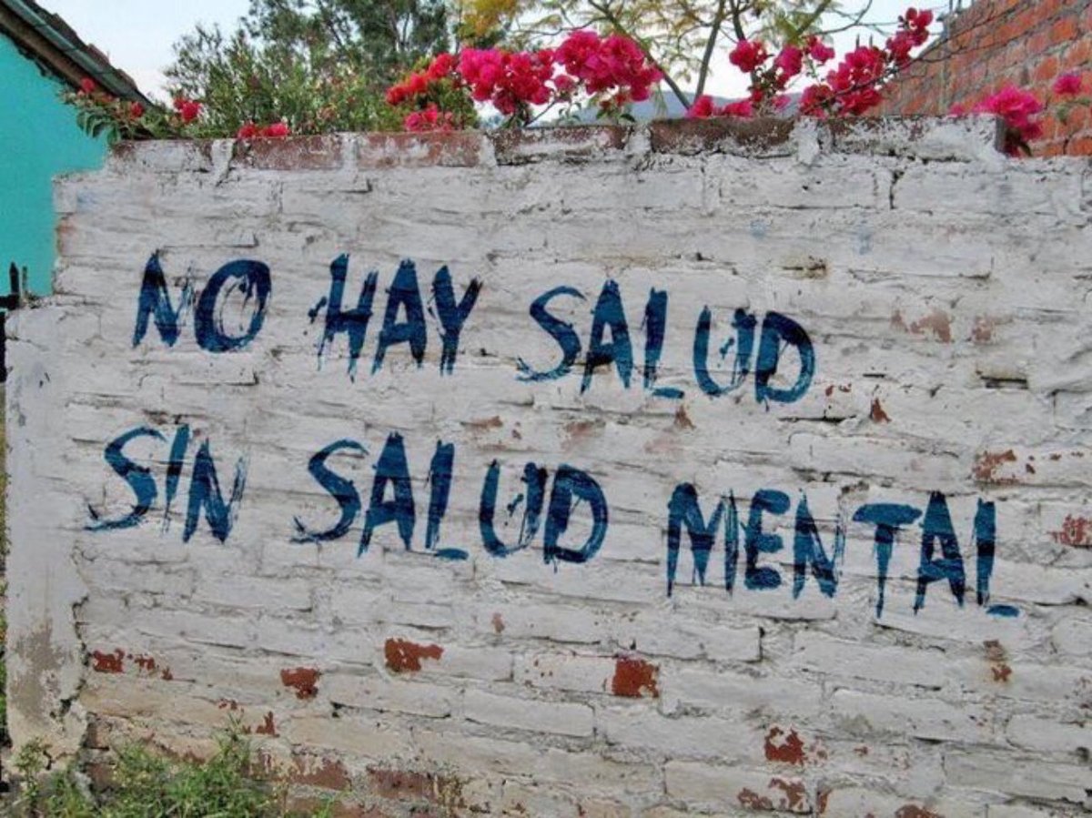 FloEscartin's tweet photo. En tiempos de crueldad e incertidumbre , sostenernos entre nosotros es un acto de resistencia. La salud mental necesita redes, empatía y políticas que abracen.  Se teje con otros, en comunidad y con un estado que no de la espalda al dolor social 

#DiaMundialdelaSaludMental https://t.co/M0T7sEoHjF