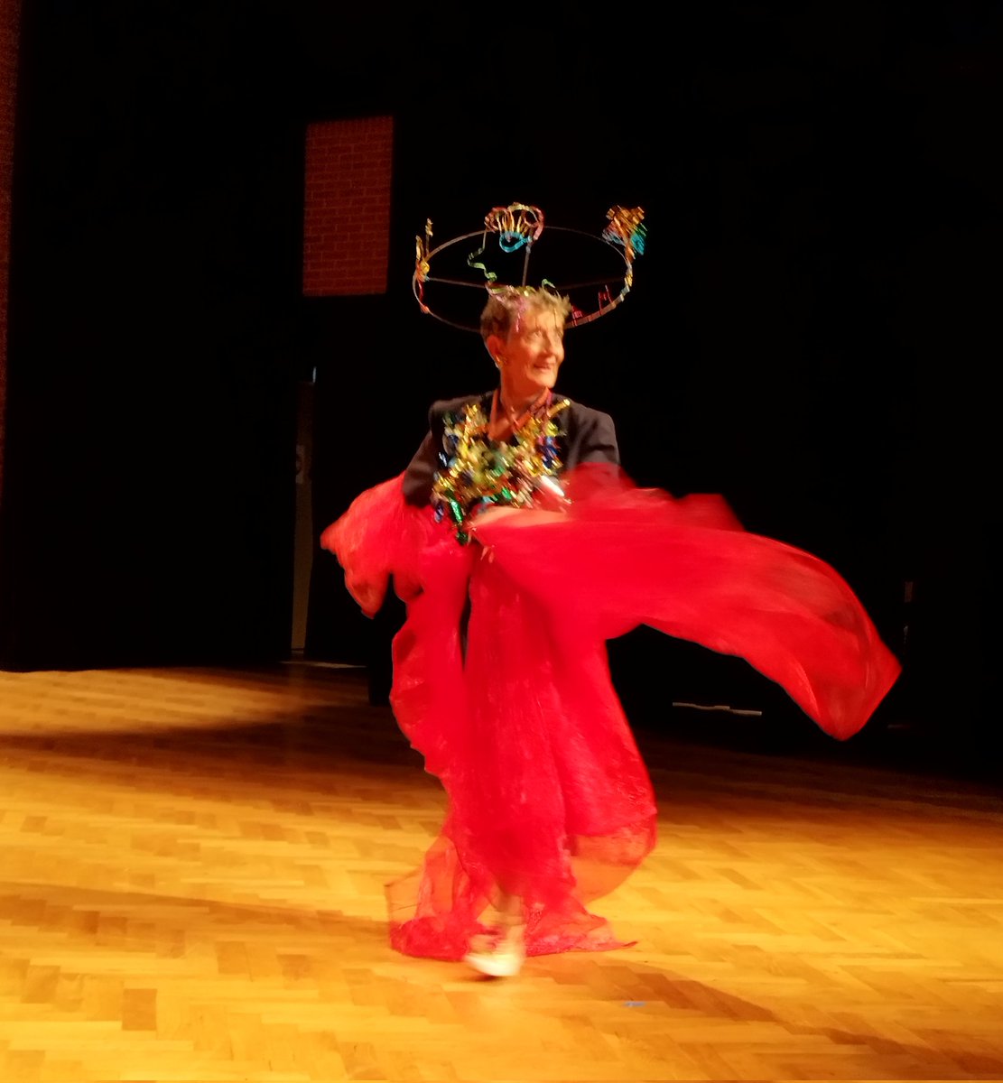 Défilé déjanté à la MJA
Un très bon avec un défilé vraiment déjanté